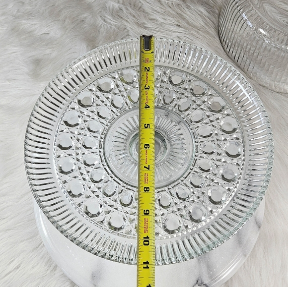 Anchor Hocking Monaco Ribbed Glass Cake Dome And Windsor Button Cane Plate - Picture 4 of 7